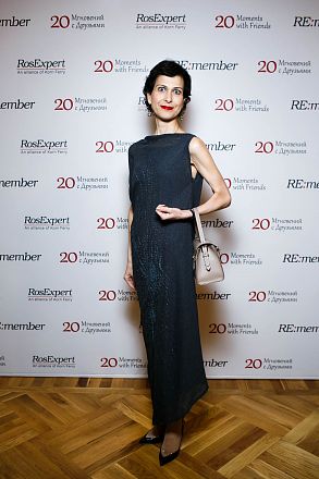 RE:Member. 20 Moments with Friends