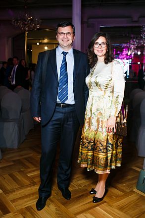 RE:Member. 20 Moments with Friends