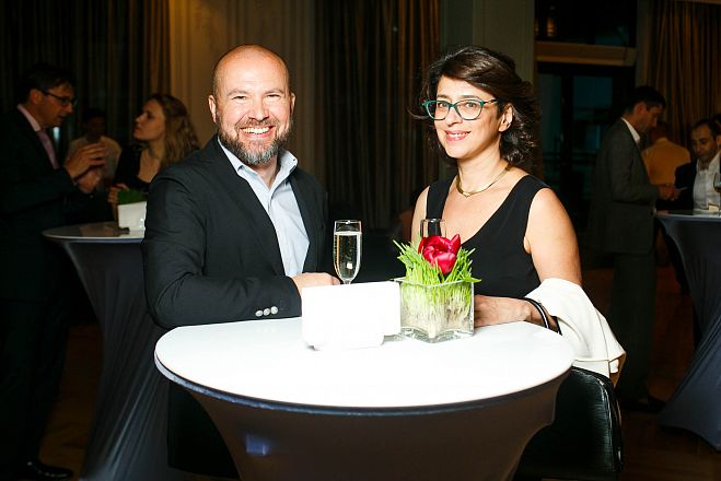 RE:Member. 20 Moments with Friends