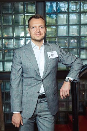 Imbue Your Team with Music. Breakfast with Life Sciences Practice