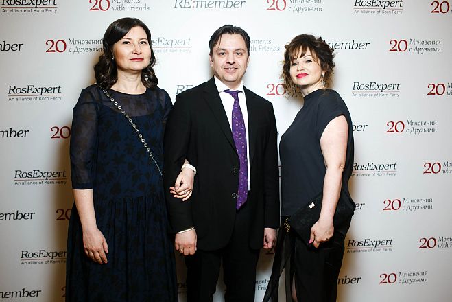 RE:Member. 20 Moments with Friends