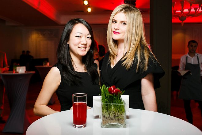 RE:Member. 20 Moments with Friends